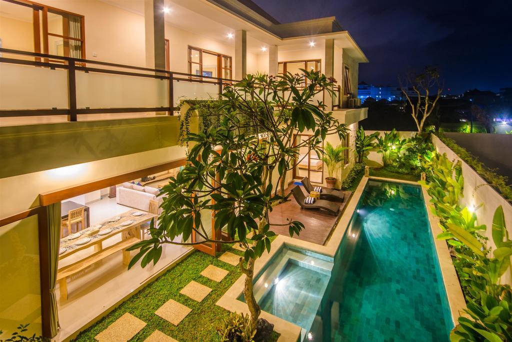 Villa Tepi Sungai Legian Camera foto