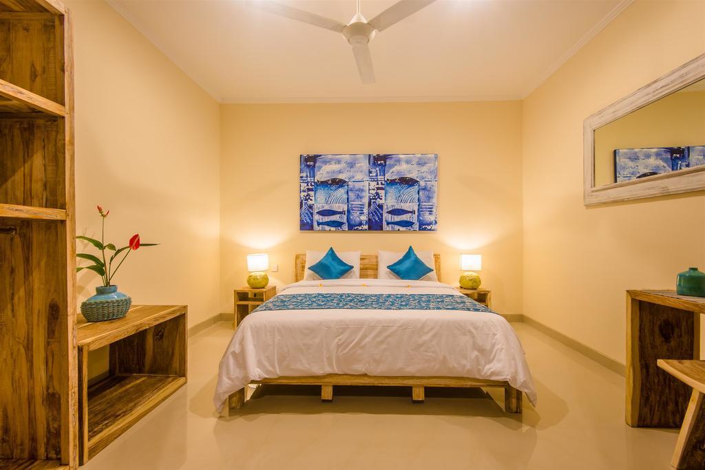 Villa Tepi Sungai Legian Camera foto
