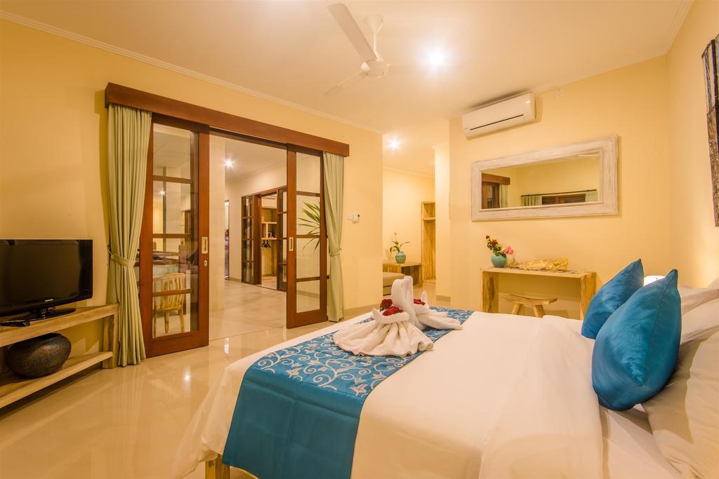 Villa Tepi Sungai Legian Camera foto